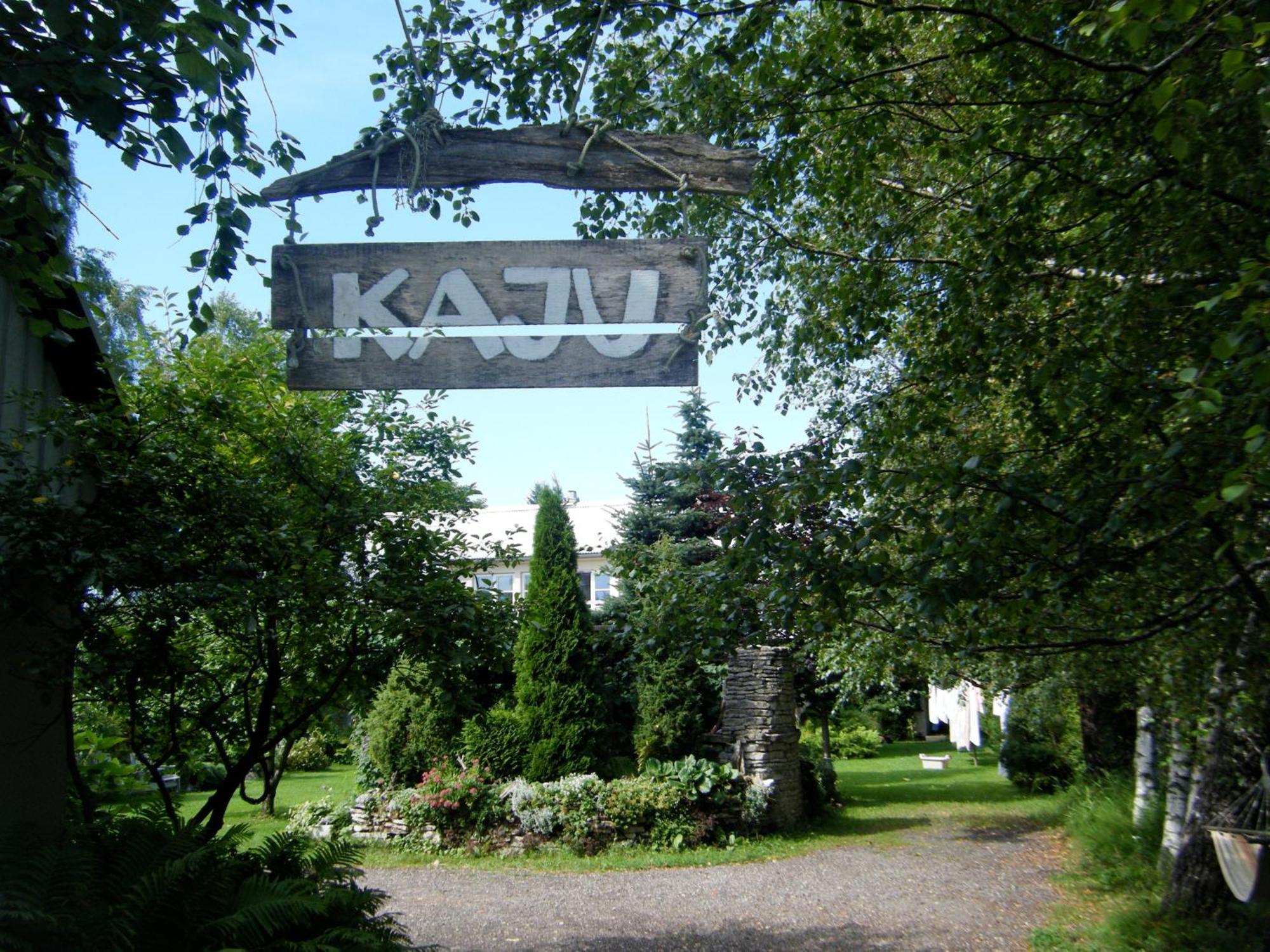 Kaju Guesthouses Nasva Exterior photo